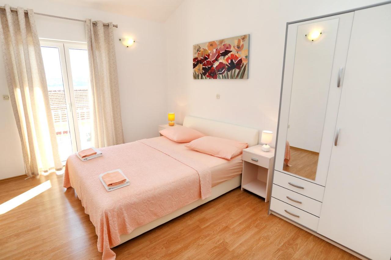 Apartments M&I Trogir Exterior photo